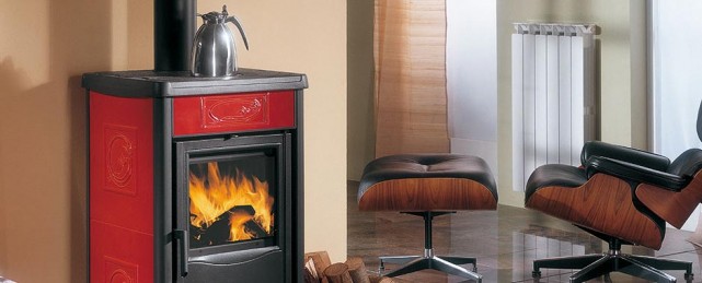 Termostufa a legna, modello Rossella della La Nordica Extraflame