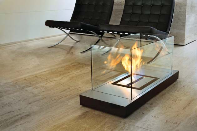 Floor Flame di Radius caminetto da terra portabile