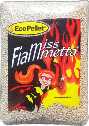 L'immagine raffigura un pacco di pellet da 15 kg della marca Ecopellet Miss Fiammetta