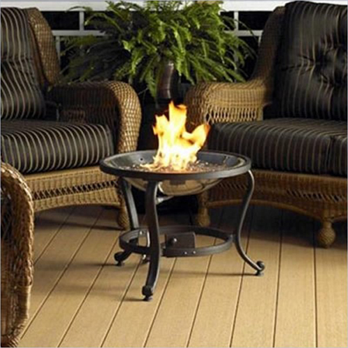 Camino-Tavolo Tripod Crystal Fire Pit by The Outdoor Greatroom Company Camino-Tavolo Tripod Crystal Fire Pit by The Outdoor Greatroom Company